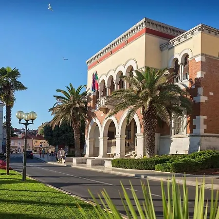 Apartament Gloria Premium *