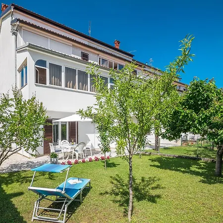 Gloria Premium Apartament *